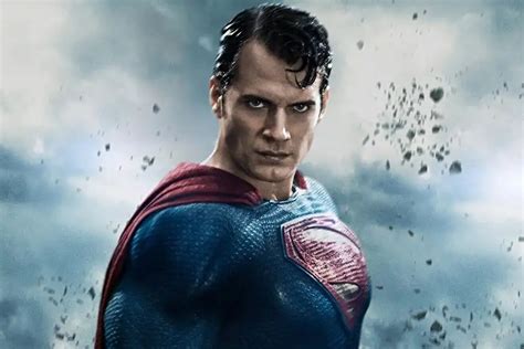 Jul 3, 2023 · James Gunn has shared a new Superman: Legacy update that positions the upcoming DC film to break a modern Superman movie trend. Gunn is writing and directing Superman: Legacy, which will be the first movie in his and Peter Safran's new DC Universe. The DCU will reboot the hero, doing away with Henry Cavill's darker version of the character from ... 